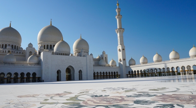 Abu Dhabi, amazing Sheikh Zayed Grand Mosque